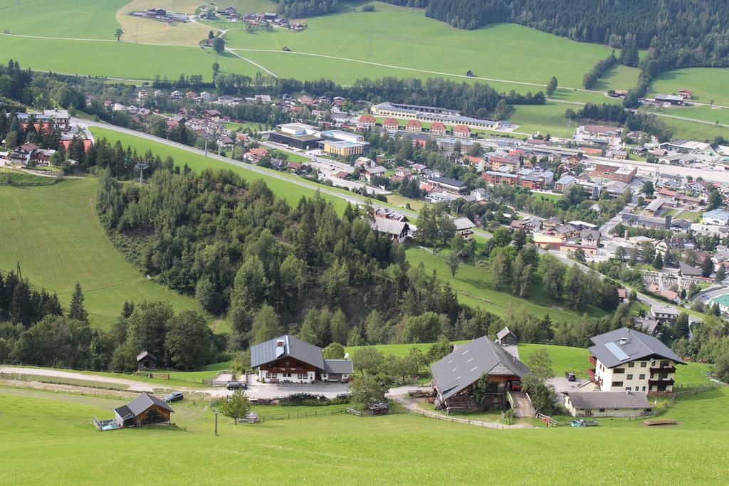 Spreitzhof - Appartements Шладминг Экстерьер фото